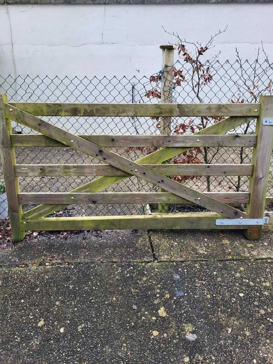 Gates premium/field timber - Image 1