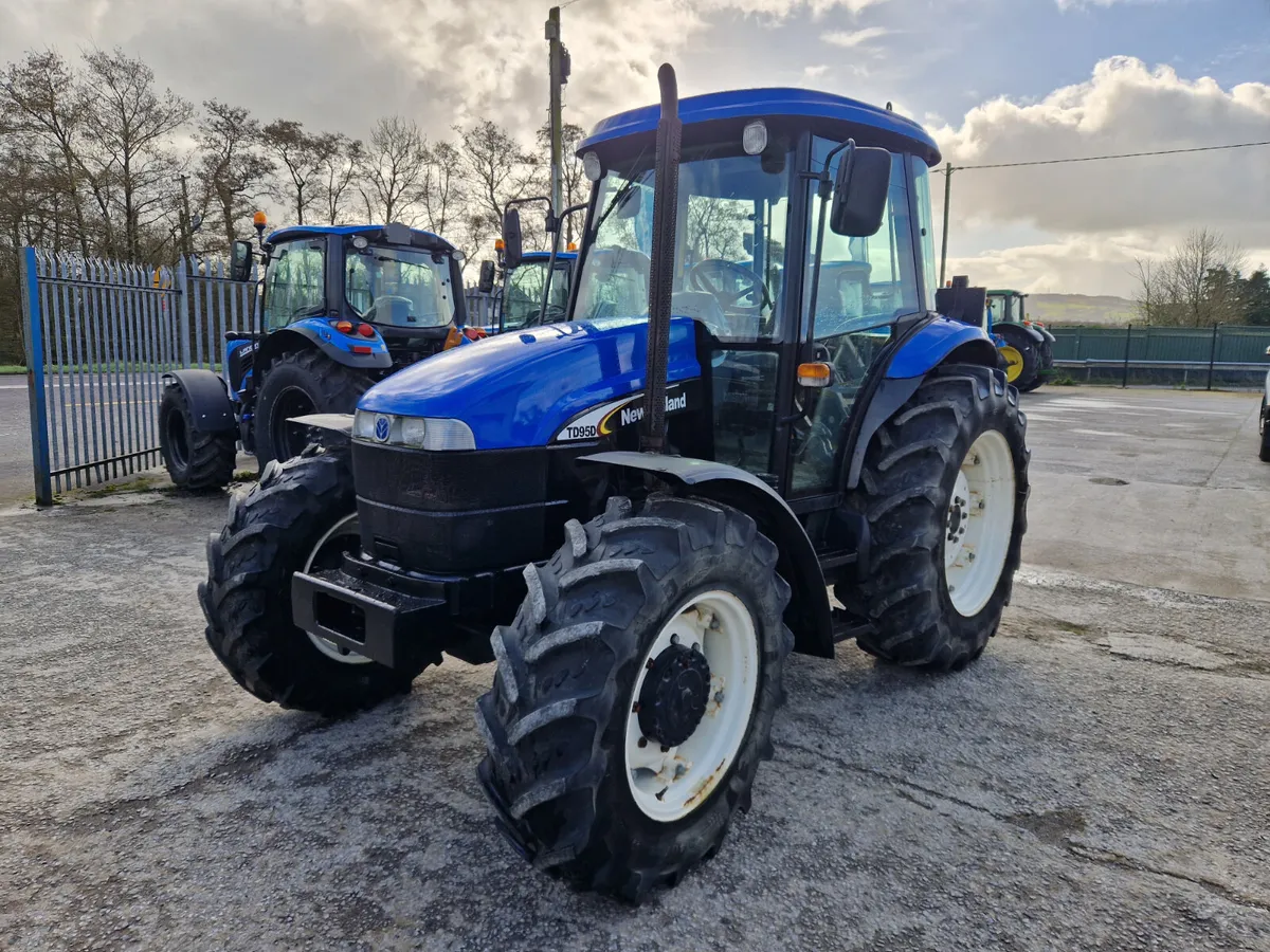 2004 New Holland TD95 - Image 4