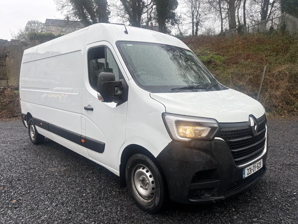 Renault Master 2023 35 (135bhp) business - Image 1