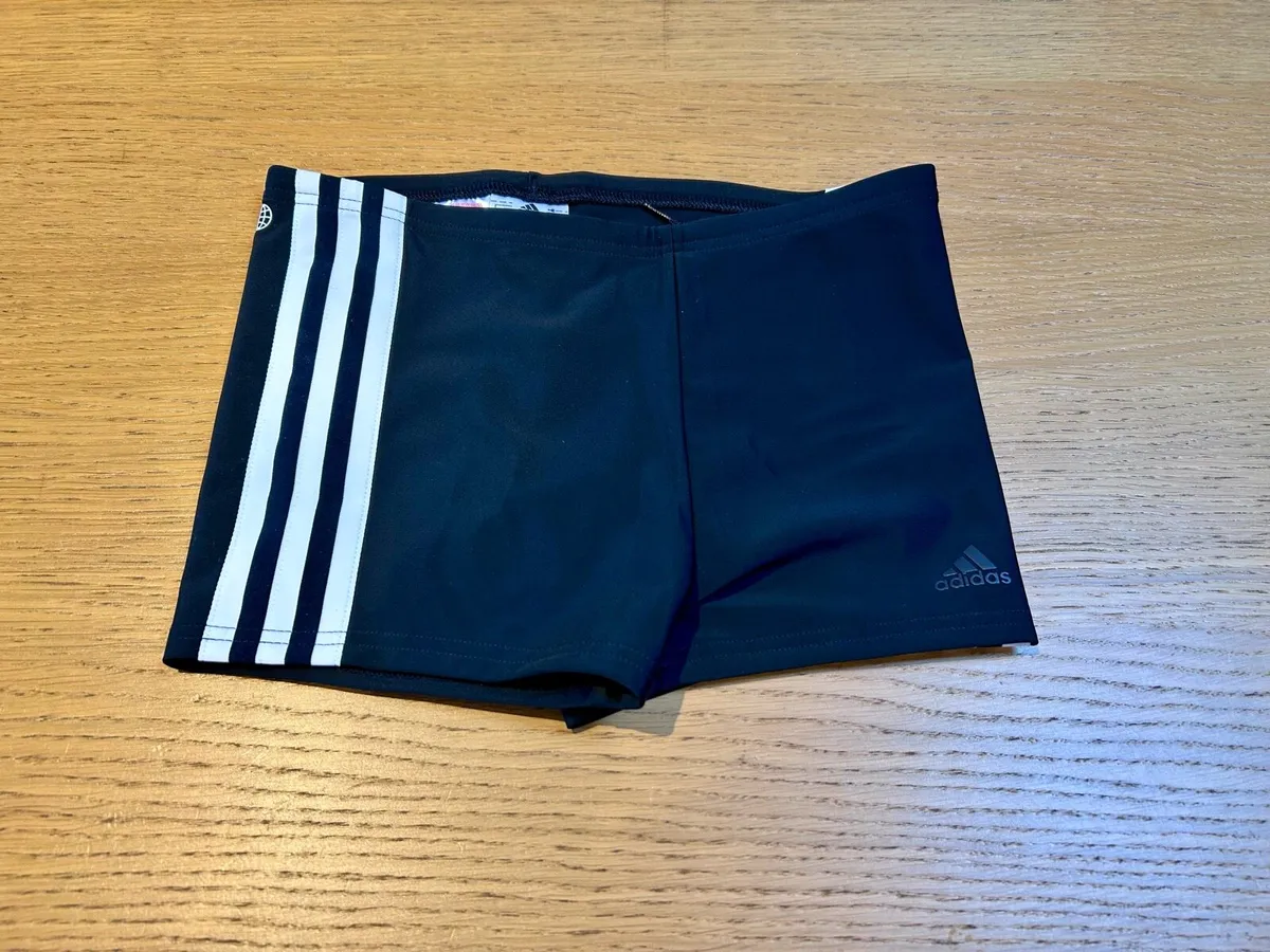 Adidas boys swimming trunks BNWT age 11-12yrs - Image 1