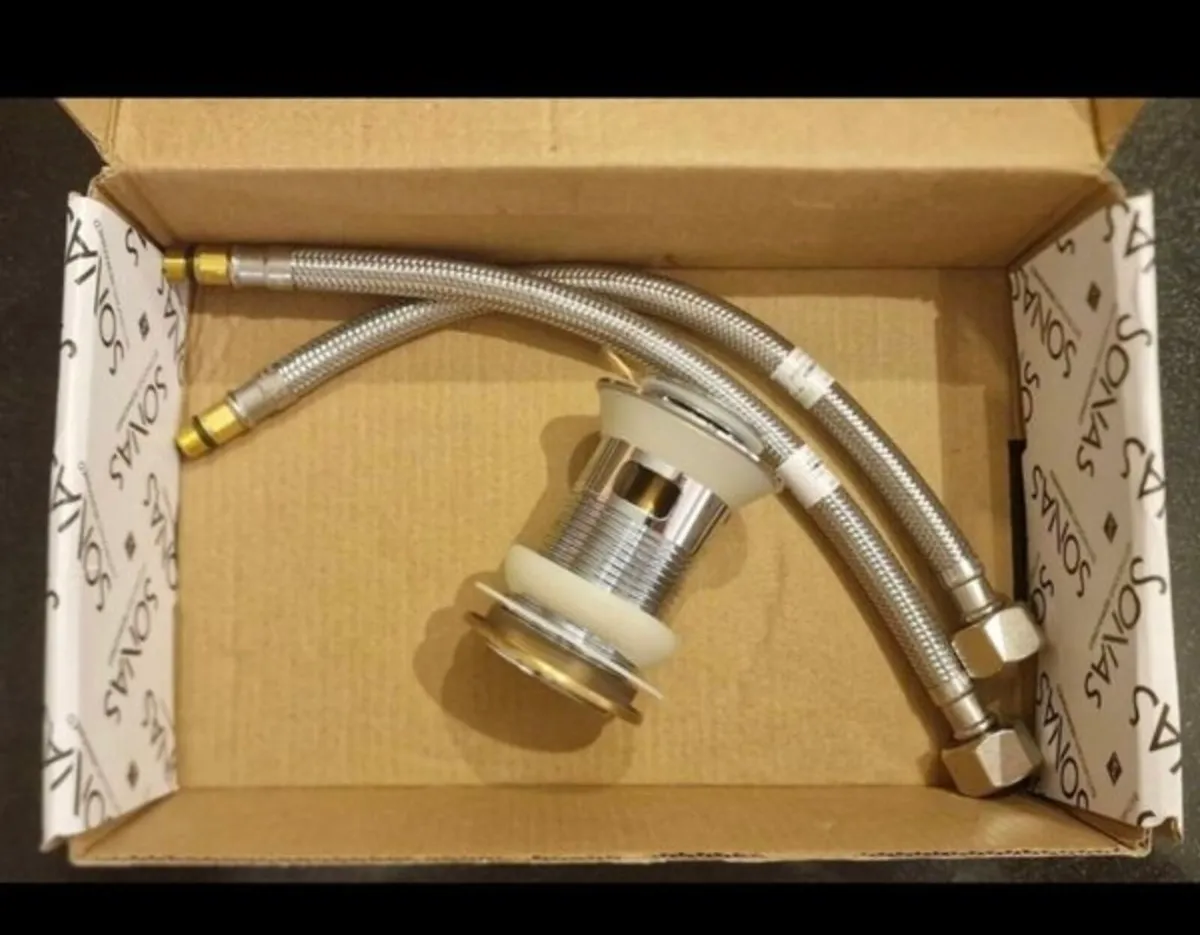 Basin Mixer Tap - Image 3