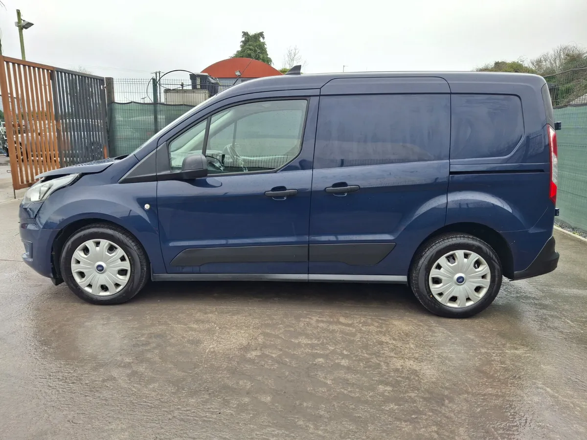 202 Ford Transit Connect  Trend 1.5 Diesel - Image 4