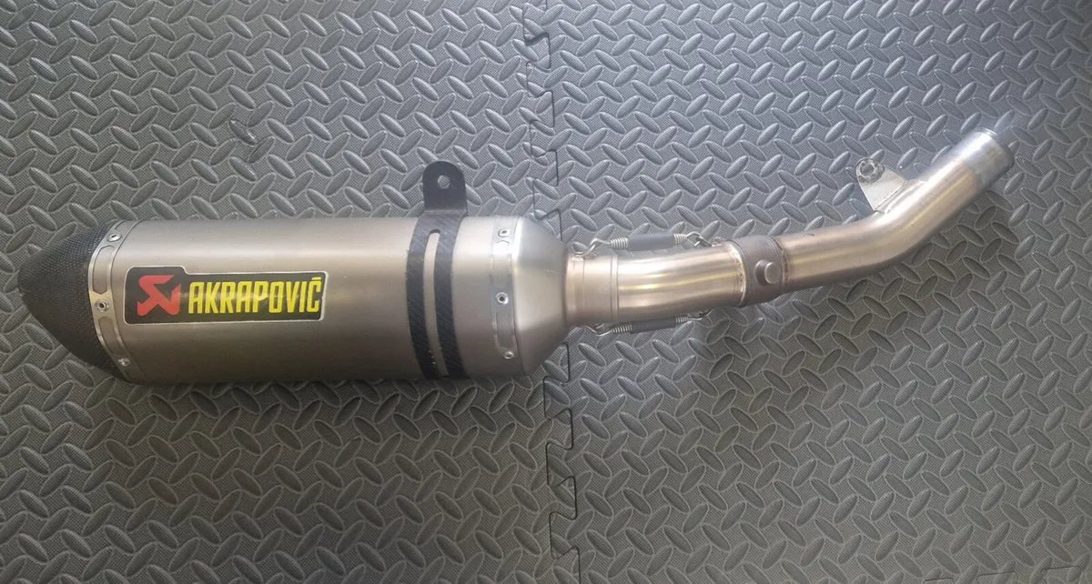 Z750R Akrapovic exhaust system - Image 2