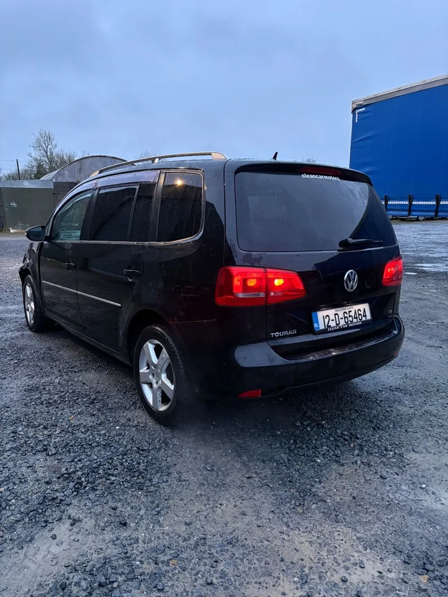 2012 Volkswagen Turano 1.4 petrol automatic - Image 4
