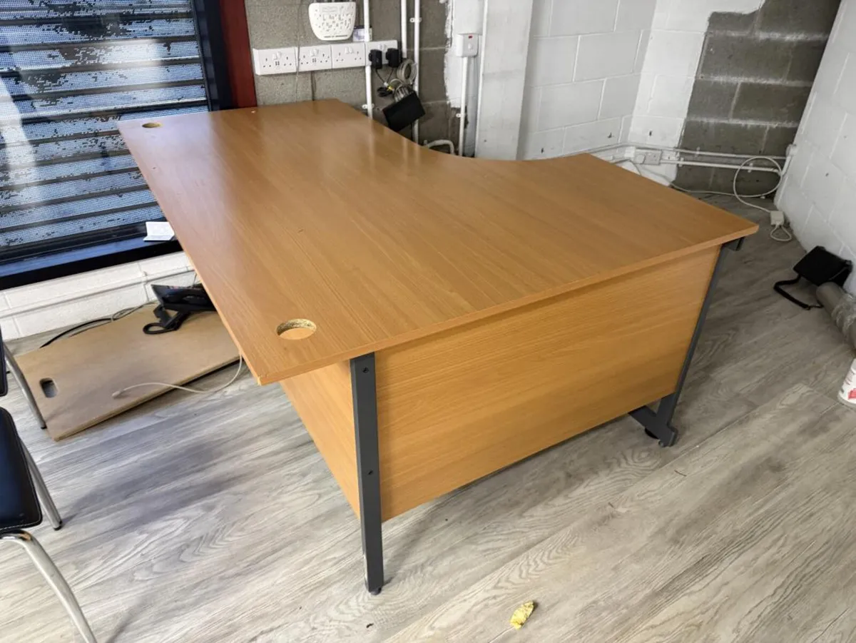 A Selection of Office Desks - Image 3