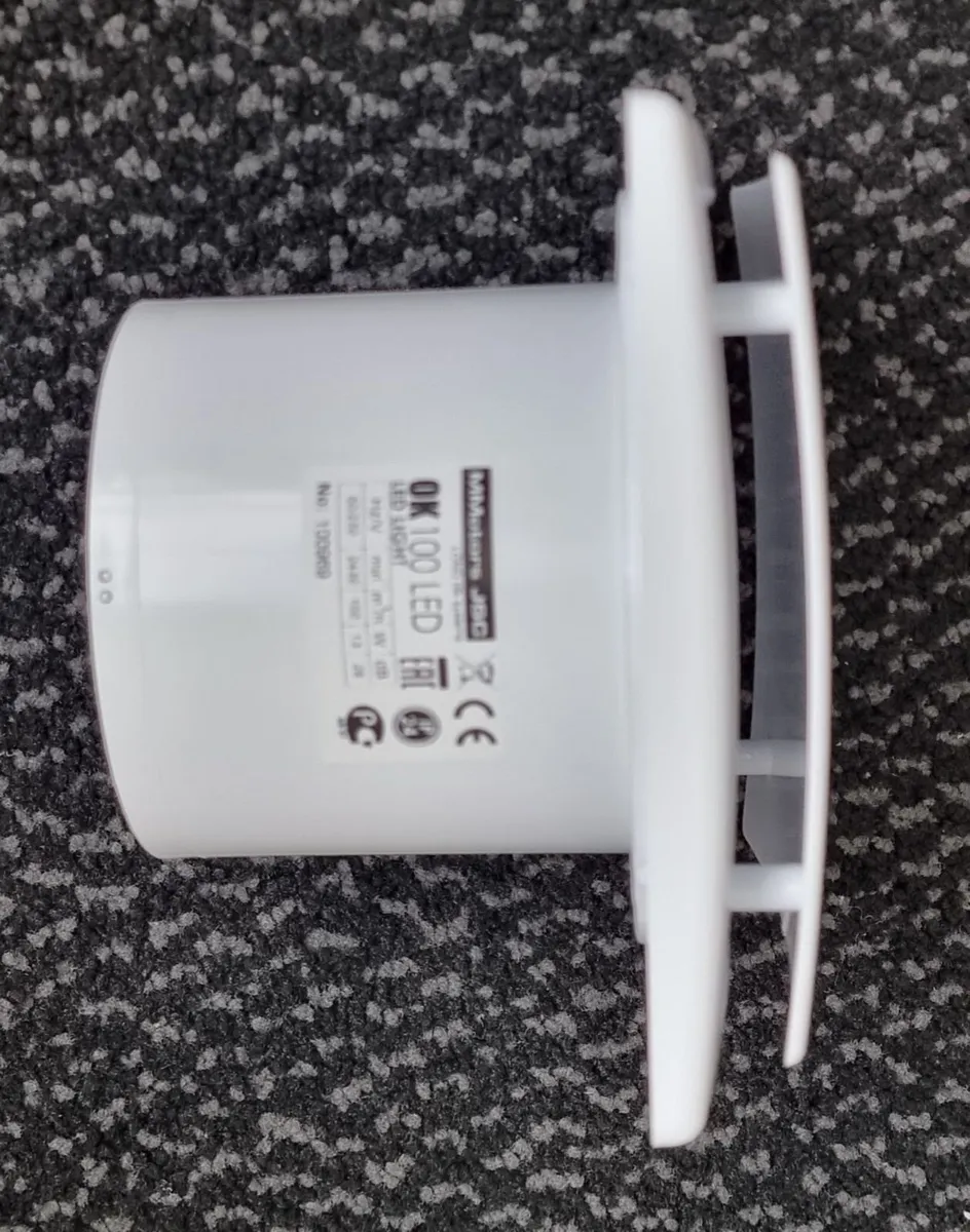 Bathroom Extractor Fan with LED Light - Image 4