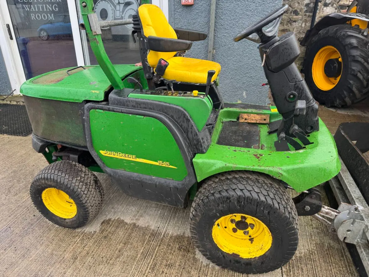 John Deere 1545 - Image 2