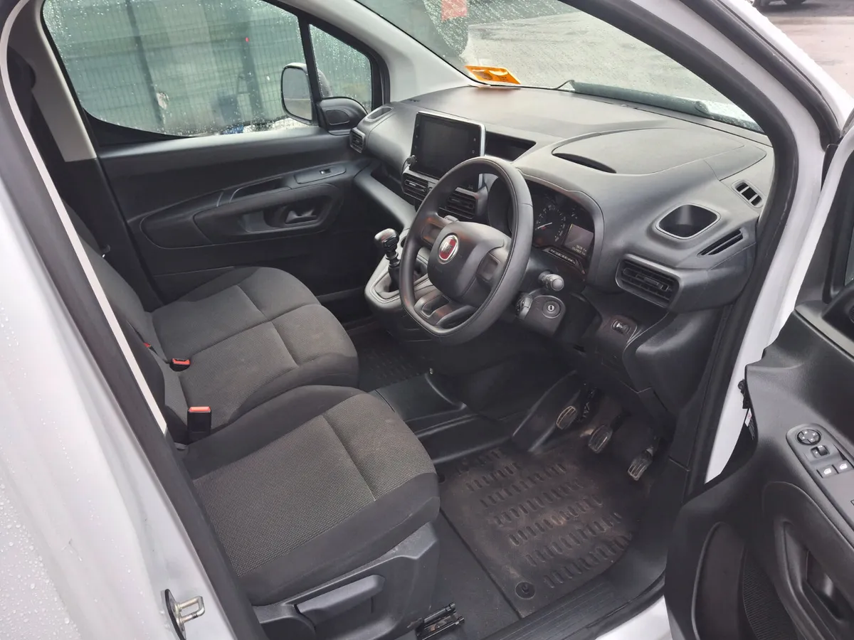 241 Fiat Doblo 1.5 Diesel Drive Home - Image 3