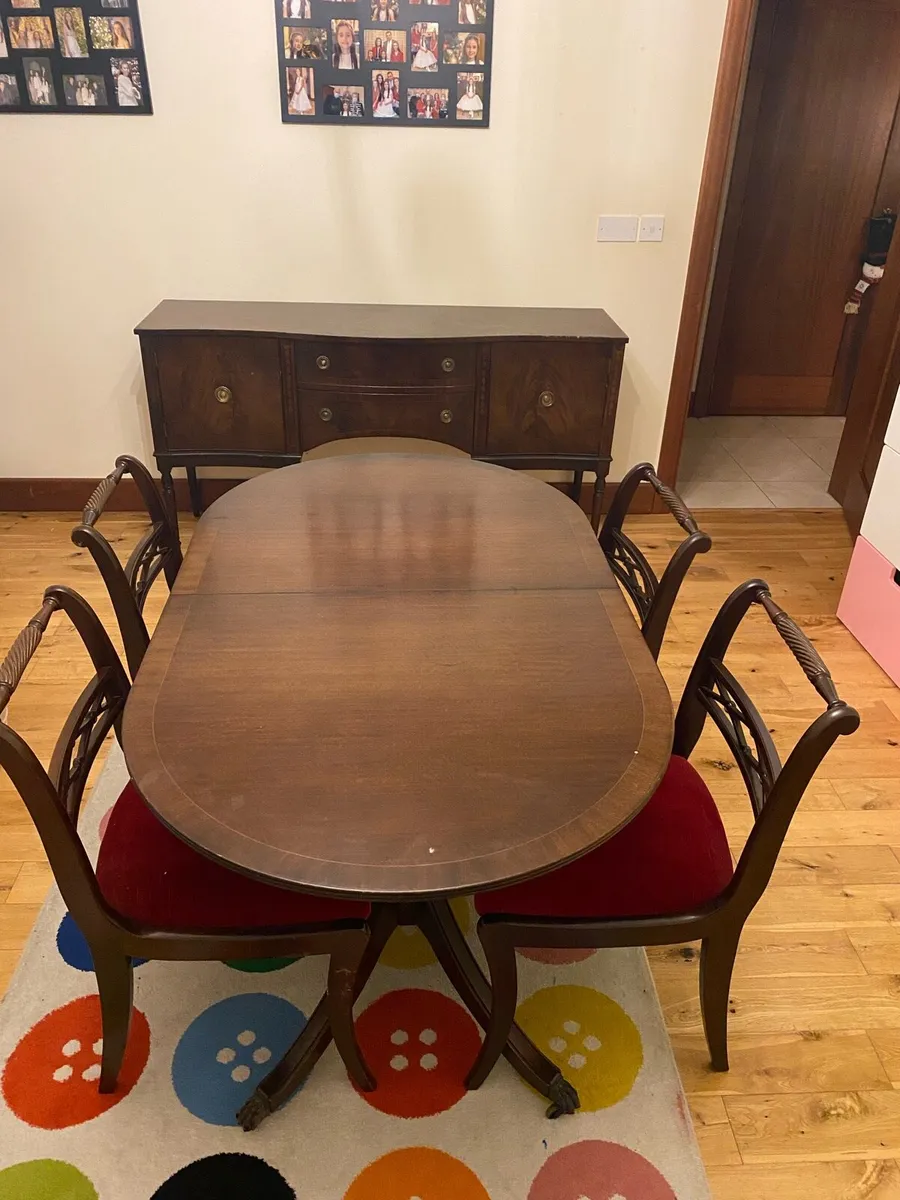Antique Solid mahogany table and chairs - Image 1