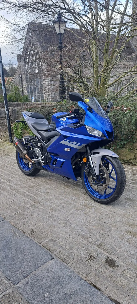 Yamaha R3 - Image 1