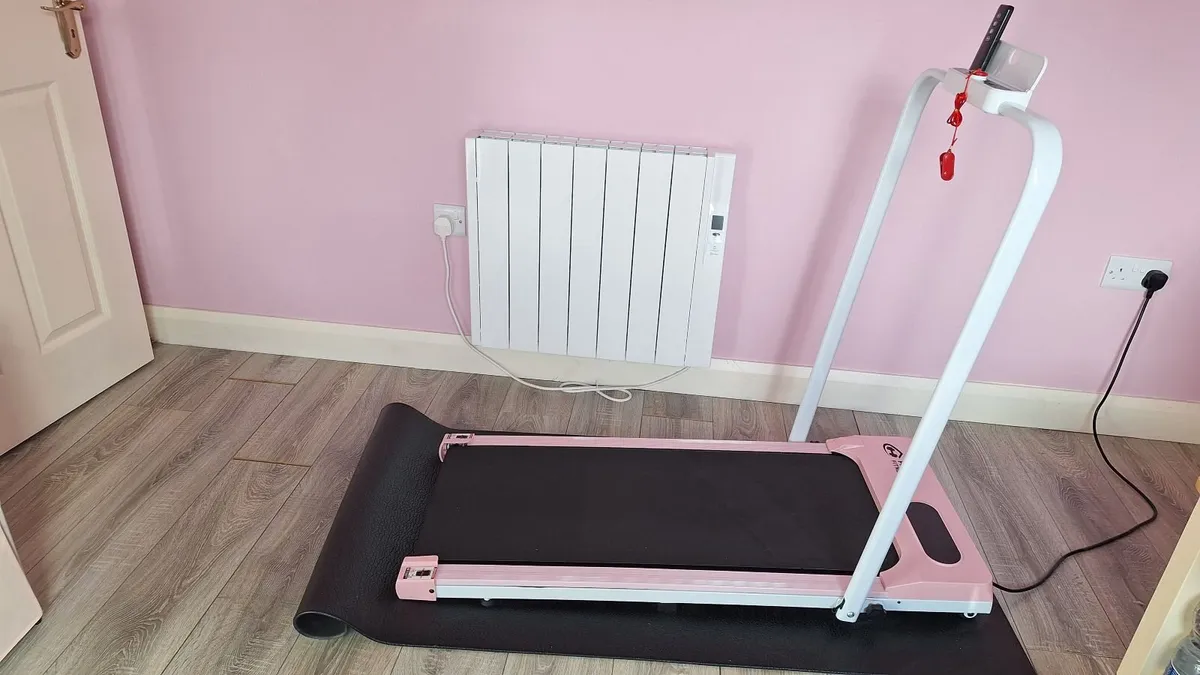 Walking pad with protective  mat - Image 2