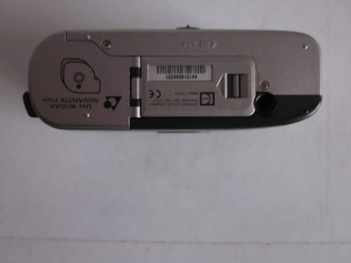 Kodak Advantix F350 Camera - Image 3