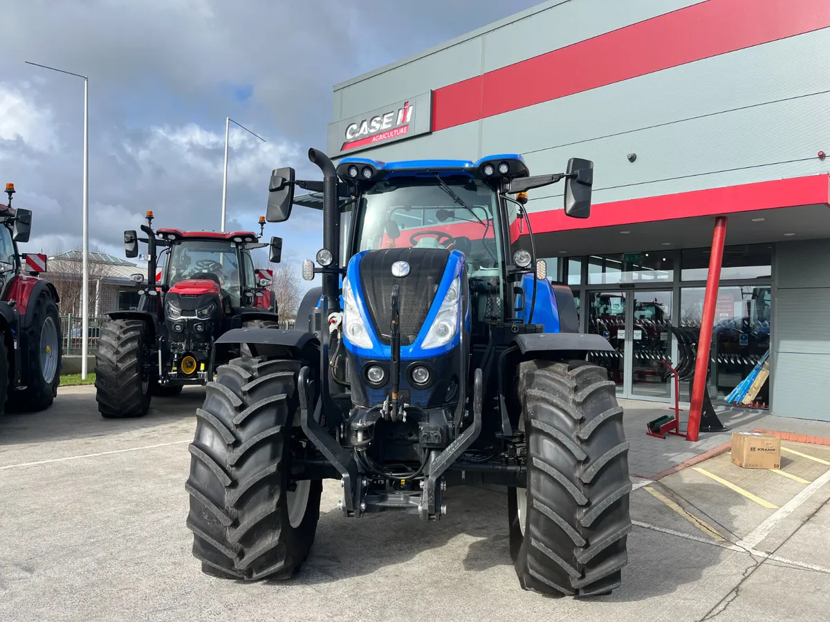 New Holland T7 210 RC - Image 2