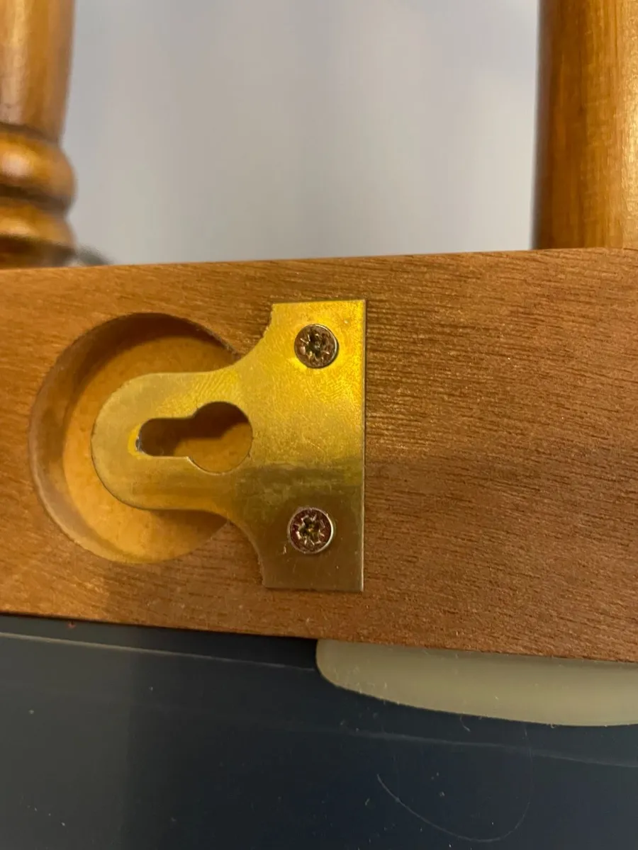 Huge Vintage 4ft x 3ft Mirror in oak frame - Image 4