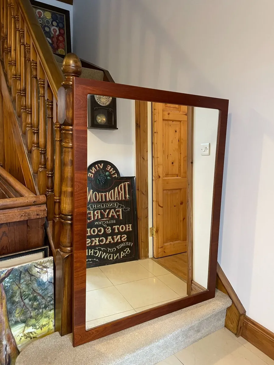 Huge Vintage 4ft x 3ft Mirror in oak frame - Image 1