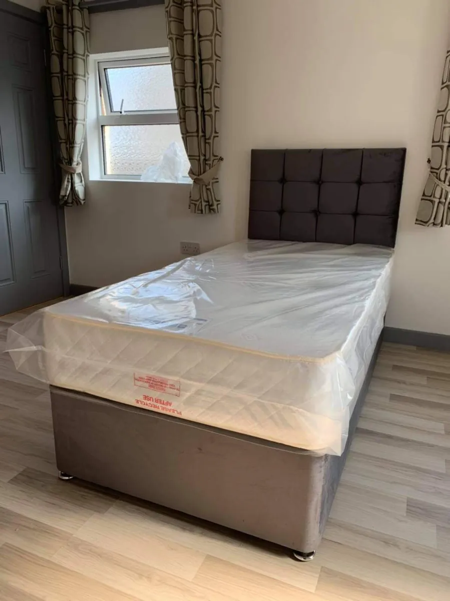 (3FT) Single Divan Beds Now On Sale - Image 4