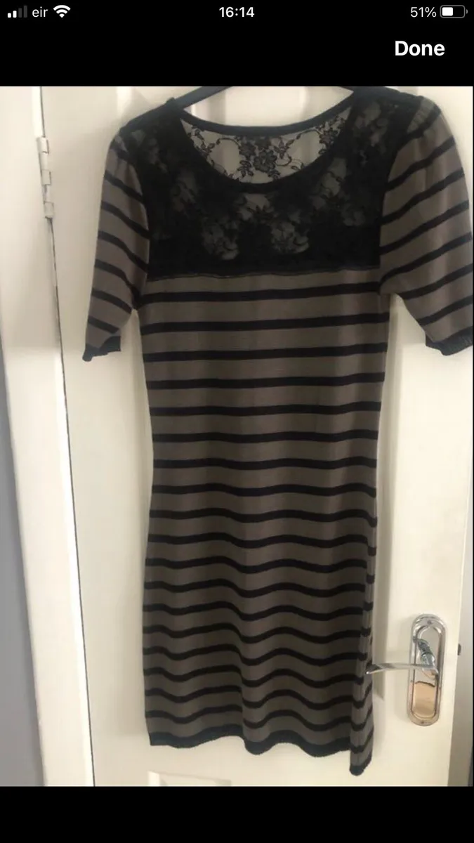 Ladies stunning dress size 10 €10 - Image 2