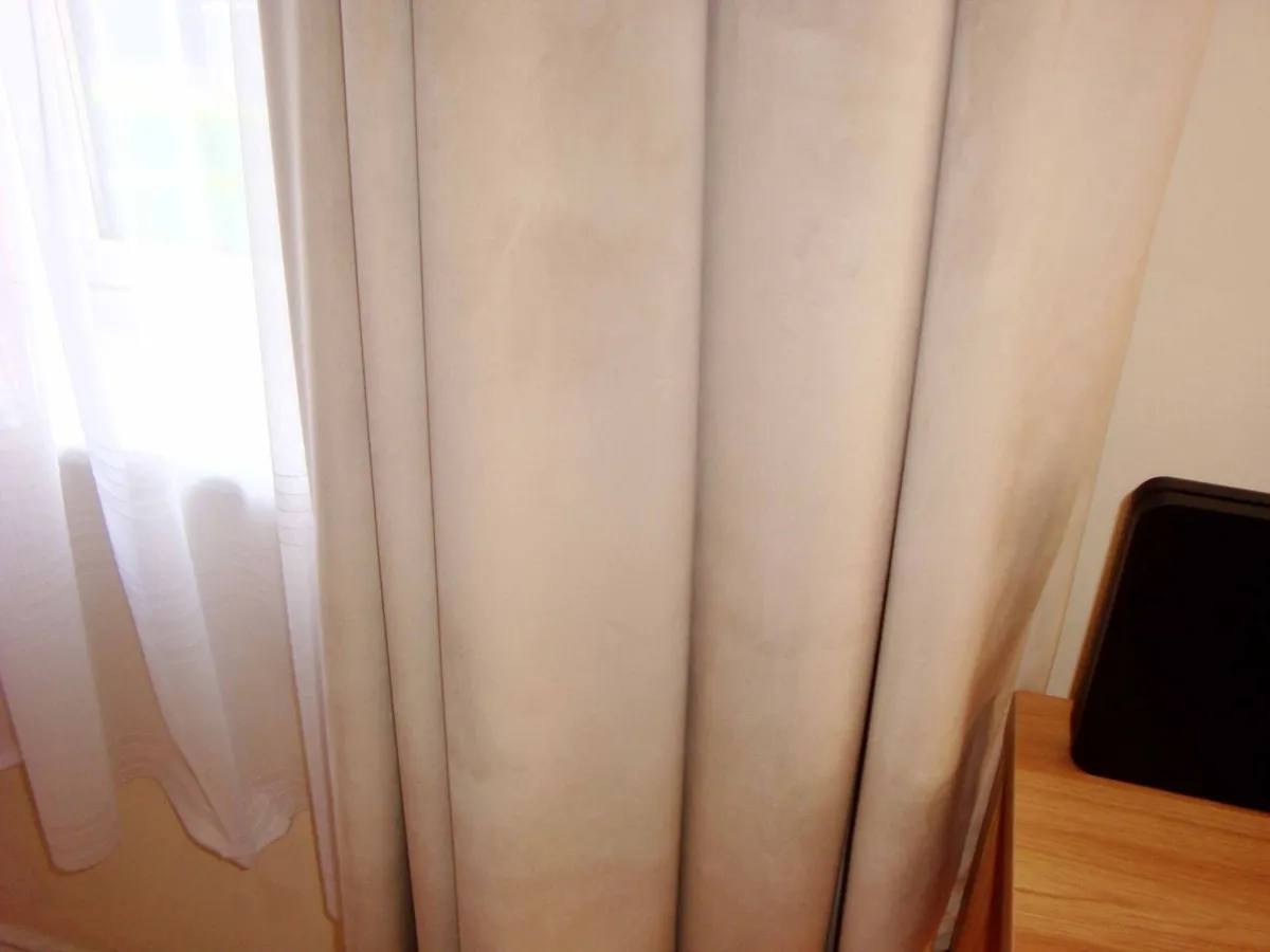 Curtains 90" x 90" lined eyelet - Image 1