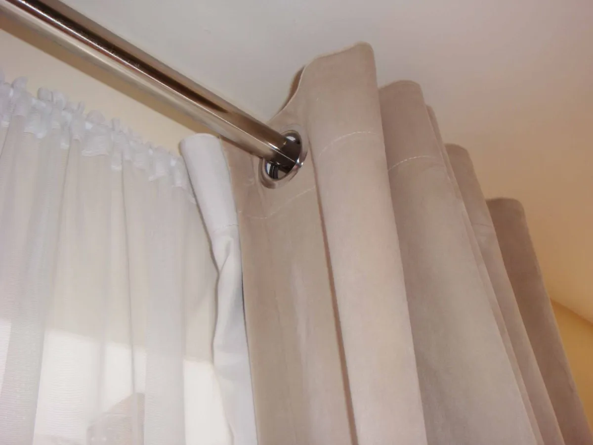 Curtains 90" x 90" lined eyelet - Image 3