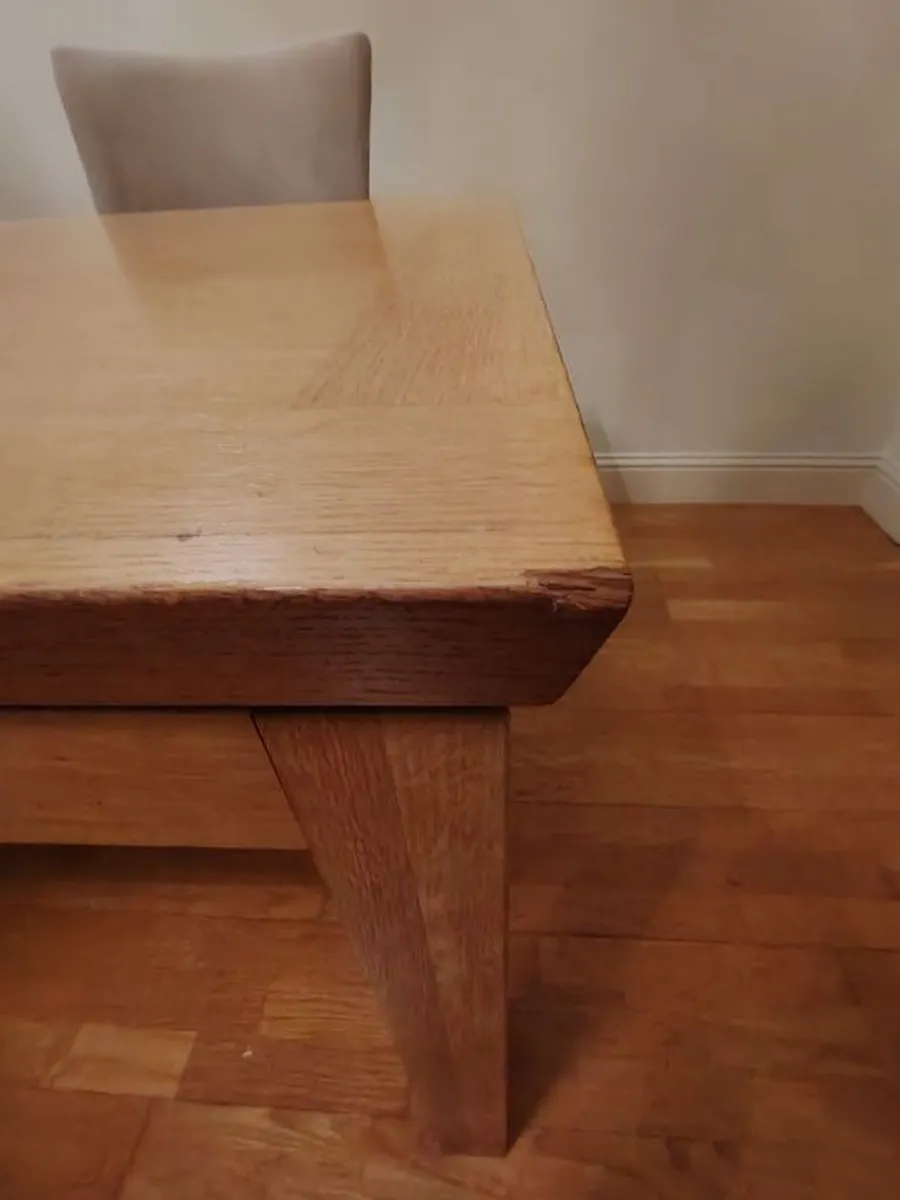 Dining table - Image 3