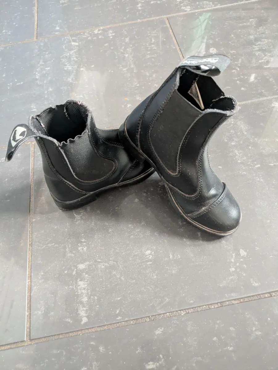 Horse riding equipment for kids - Image 3