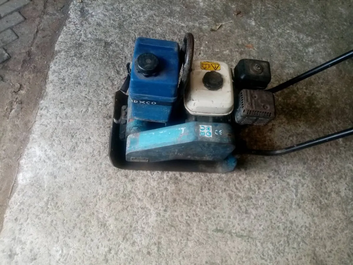 Whacker plate - Image 1