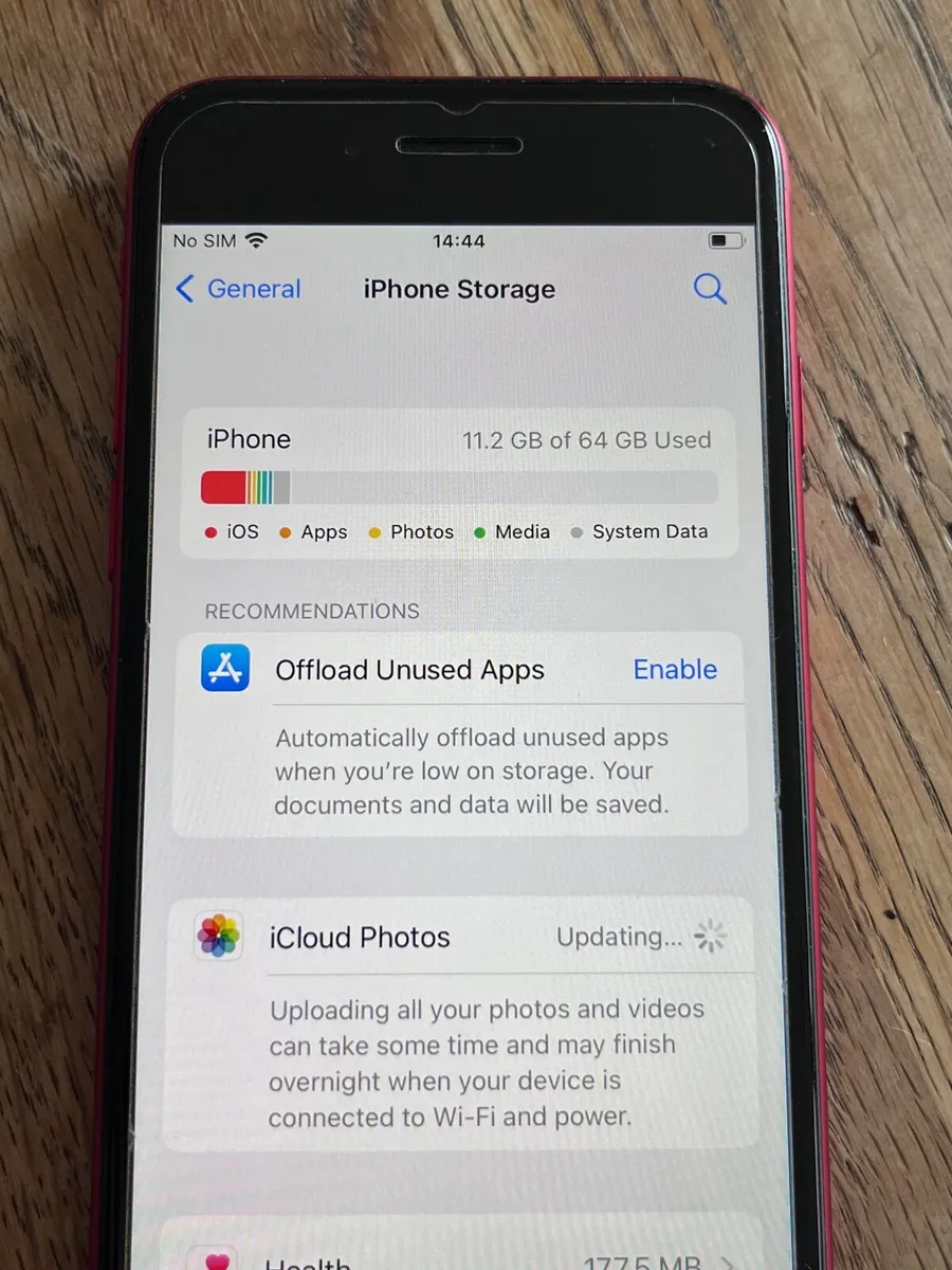 iPhone 8 Red 64GB - Image 1