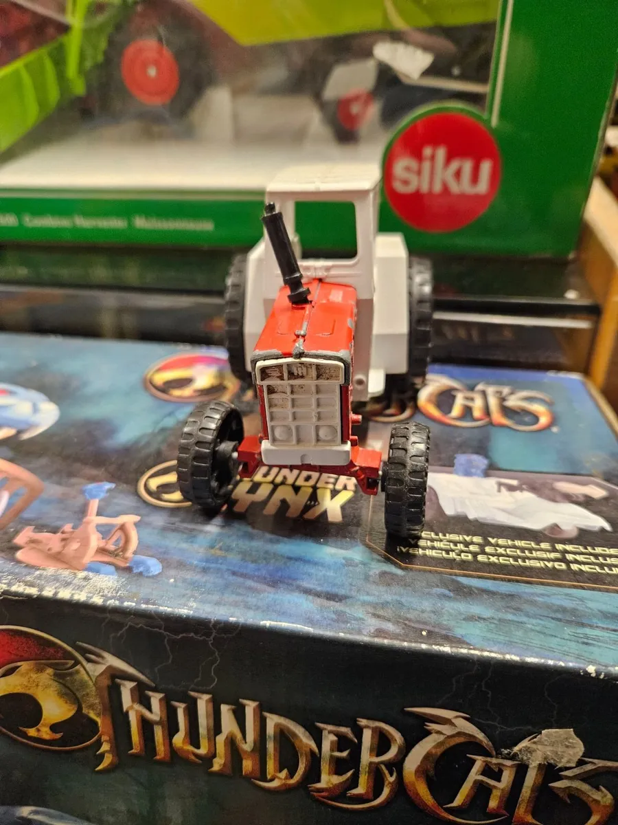 Corgi Crescent Lonestar Tractor - Image 3