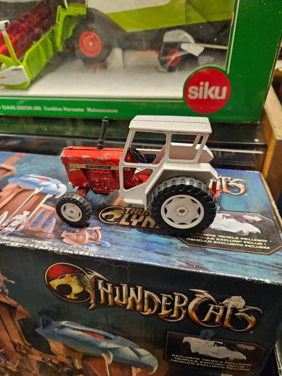 Corgi Crescent Lonestar Tractor - Image 2