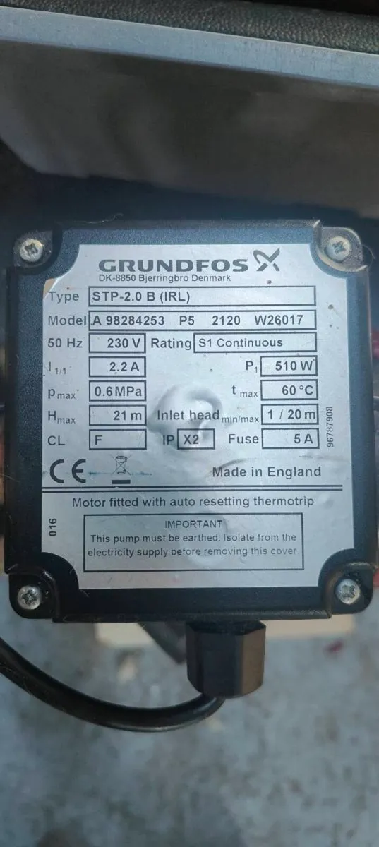 Grundfos Water Pump 2.0 Bar Twin Shower - Image 2