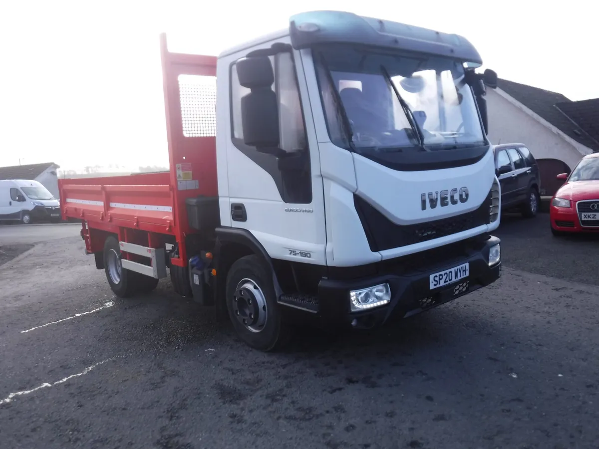 Iveco 75-190 7500kg tipper 2020 6 speed manual. - Image 1