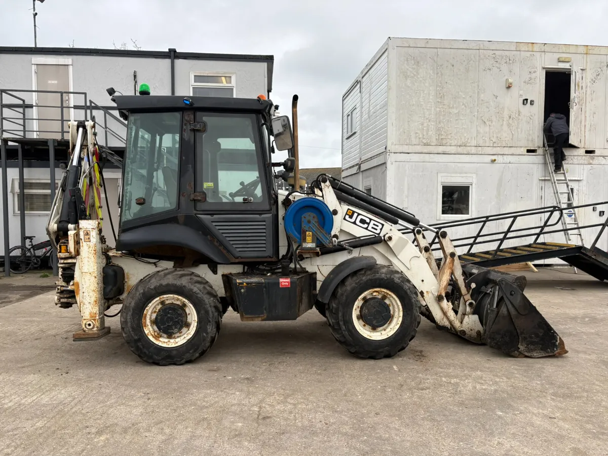 2014 JCB 2CX BACKHOE LOADER - Image 3
