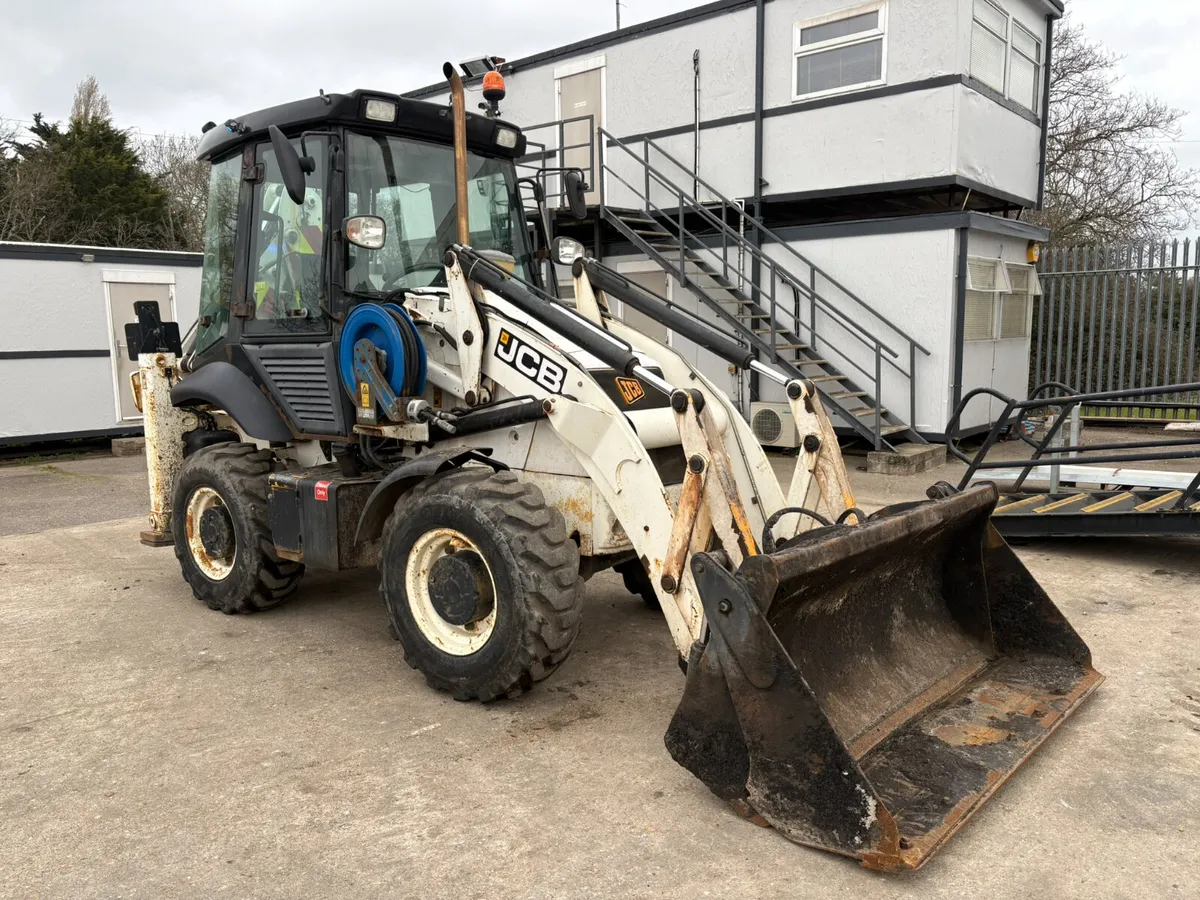 2014 JCB 2CX BACKHOE LOADER - Image 4