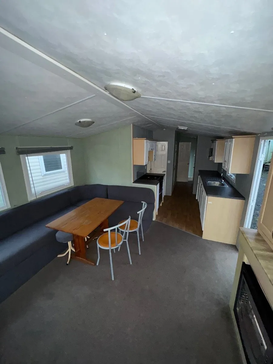 Delta Bromley 39x12 4 Bedrooms - Image 3