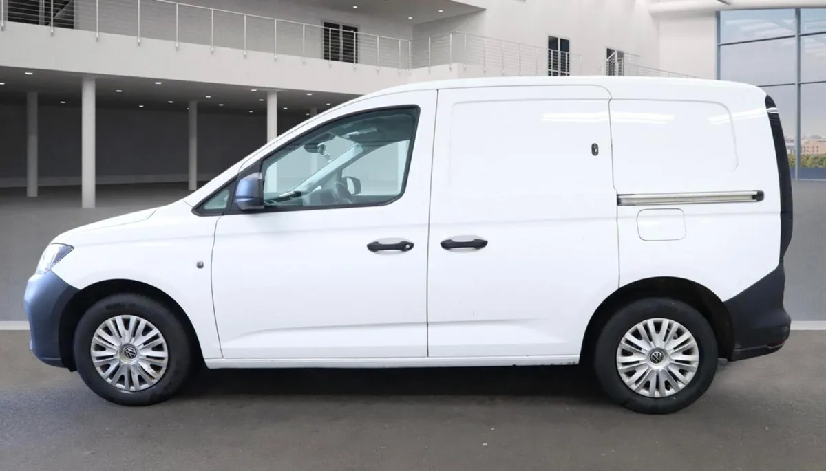 🚐2022 Volkswagen Caddy C20 Commerce TDI 2.0 - Image 3