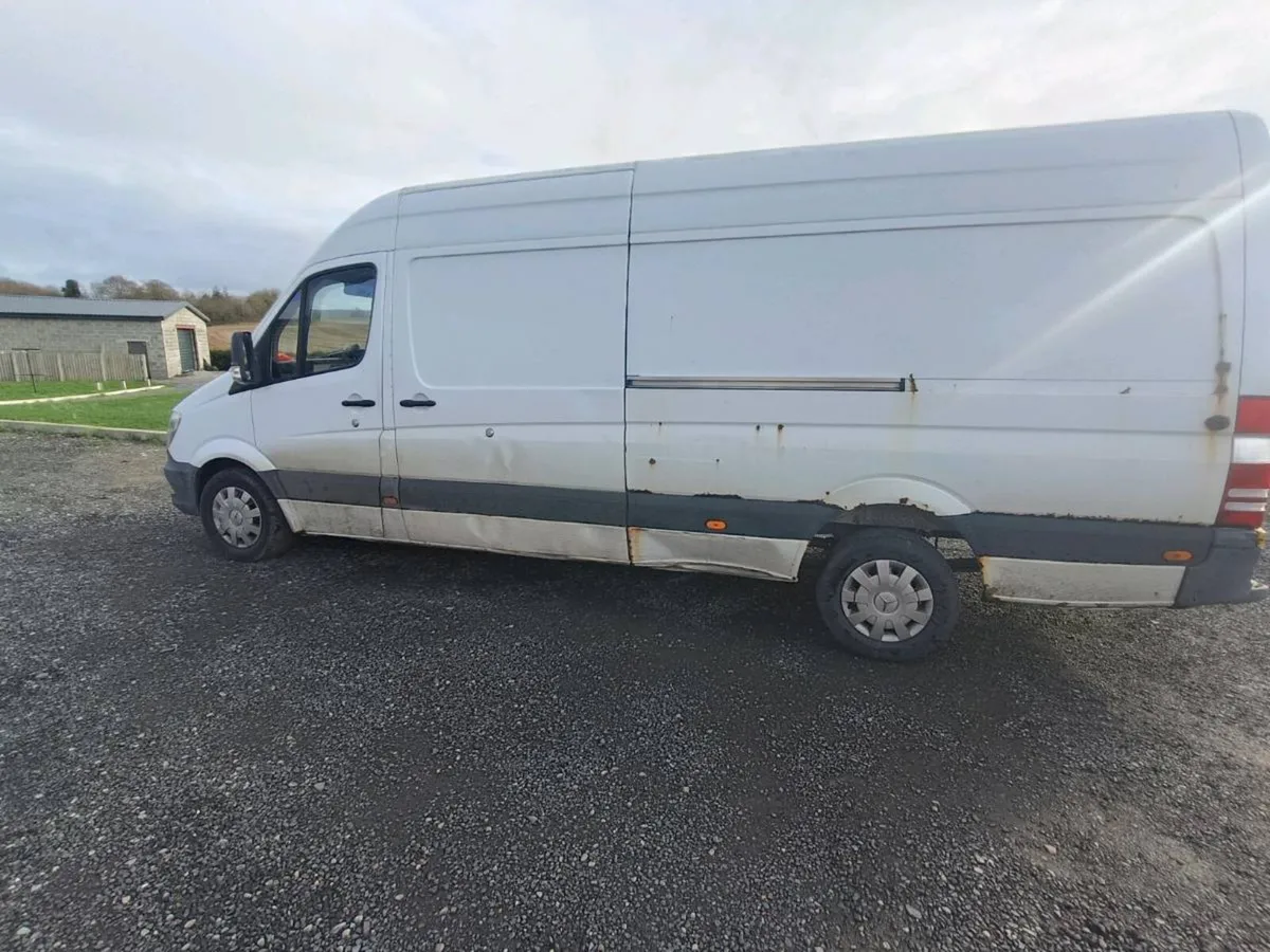 Mercedes sprinter - Image 3