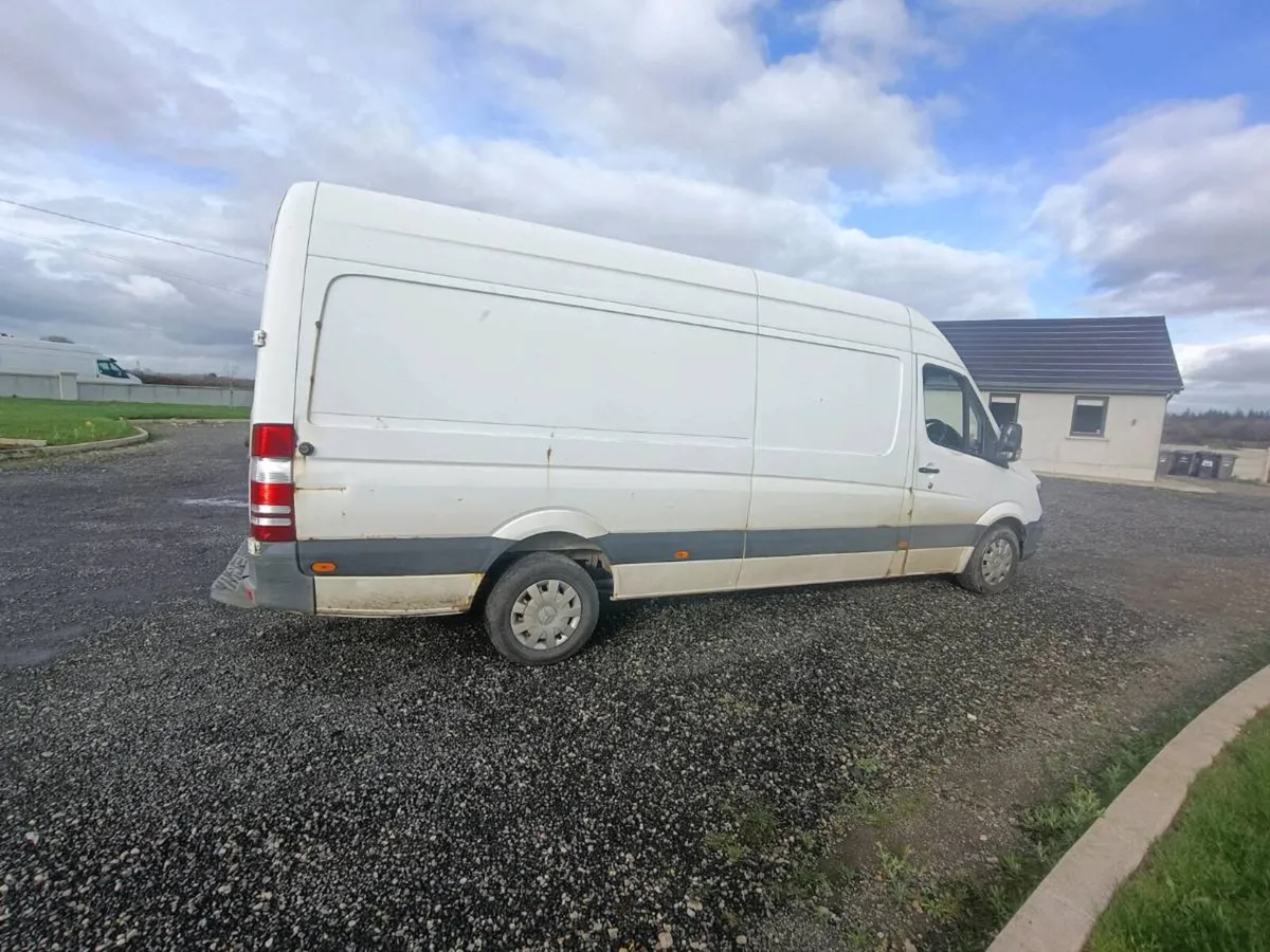 Mercedes sprinter - Image 4