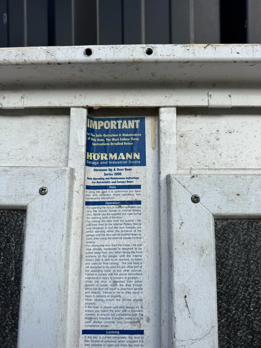 2 used electric garage doors - Image 4