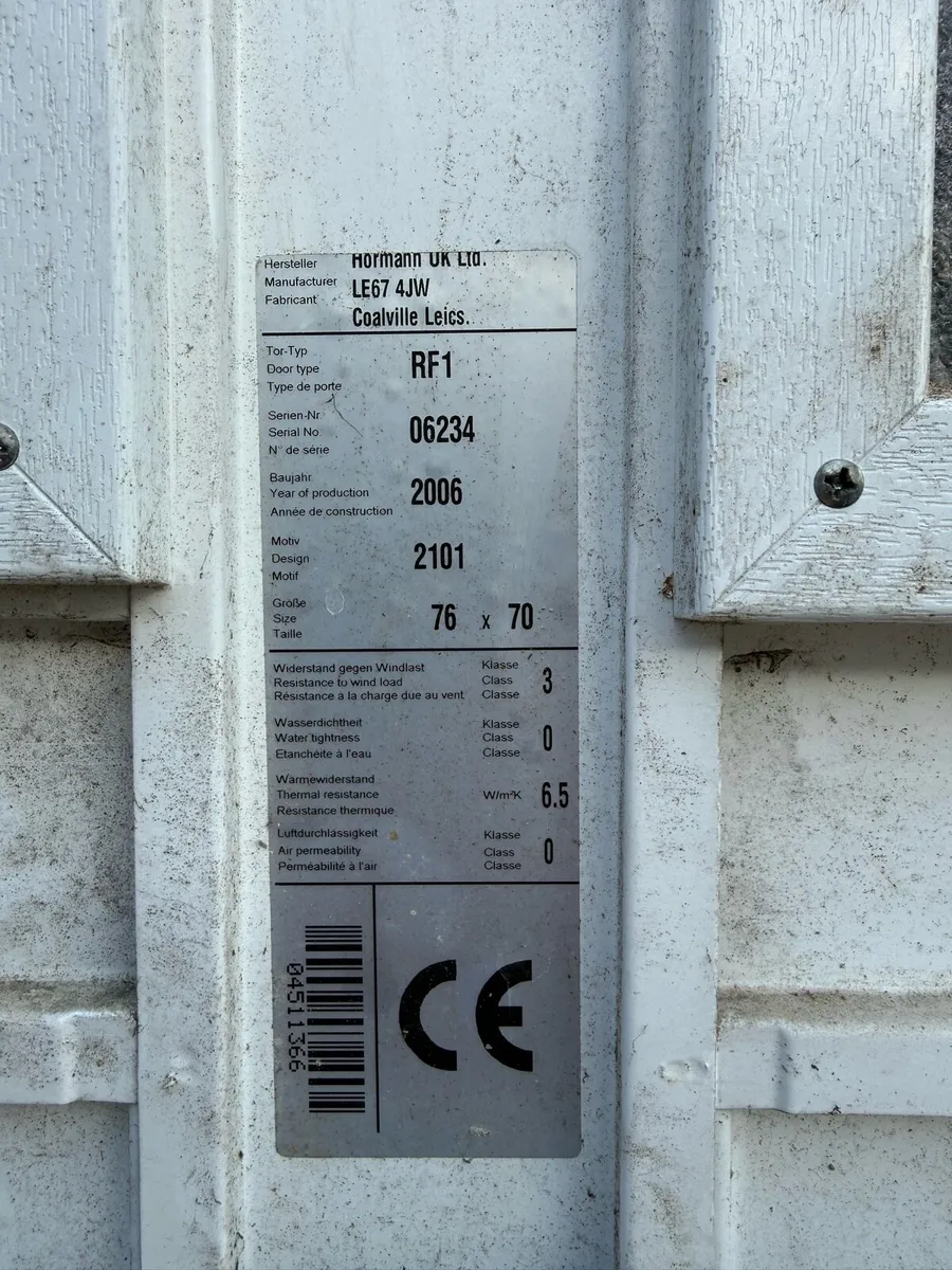 2 used electric garage doors - Image 3