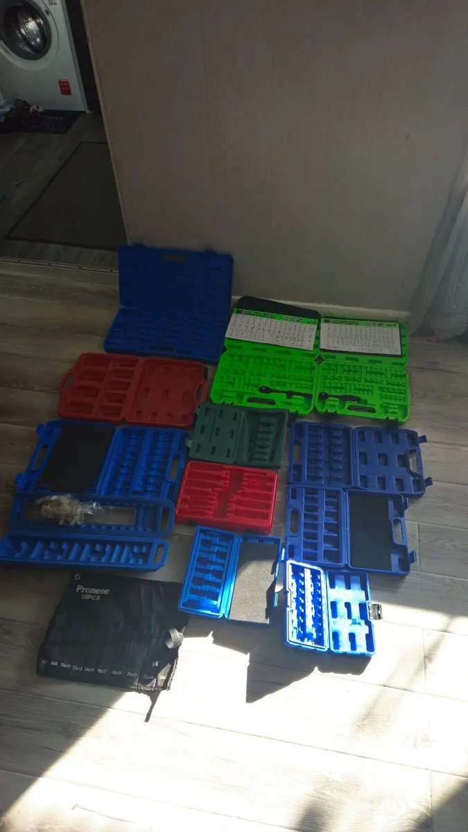 Storage cases - Image 1