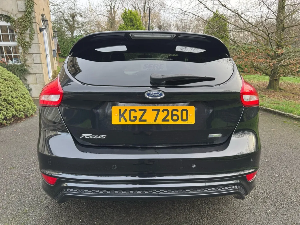 2018 Ford Focus 1.0 EcoBoost 140 ST-Line 5dr - Image 4
