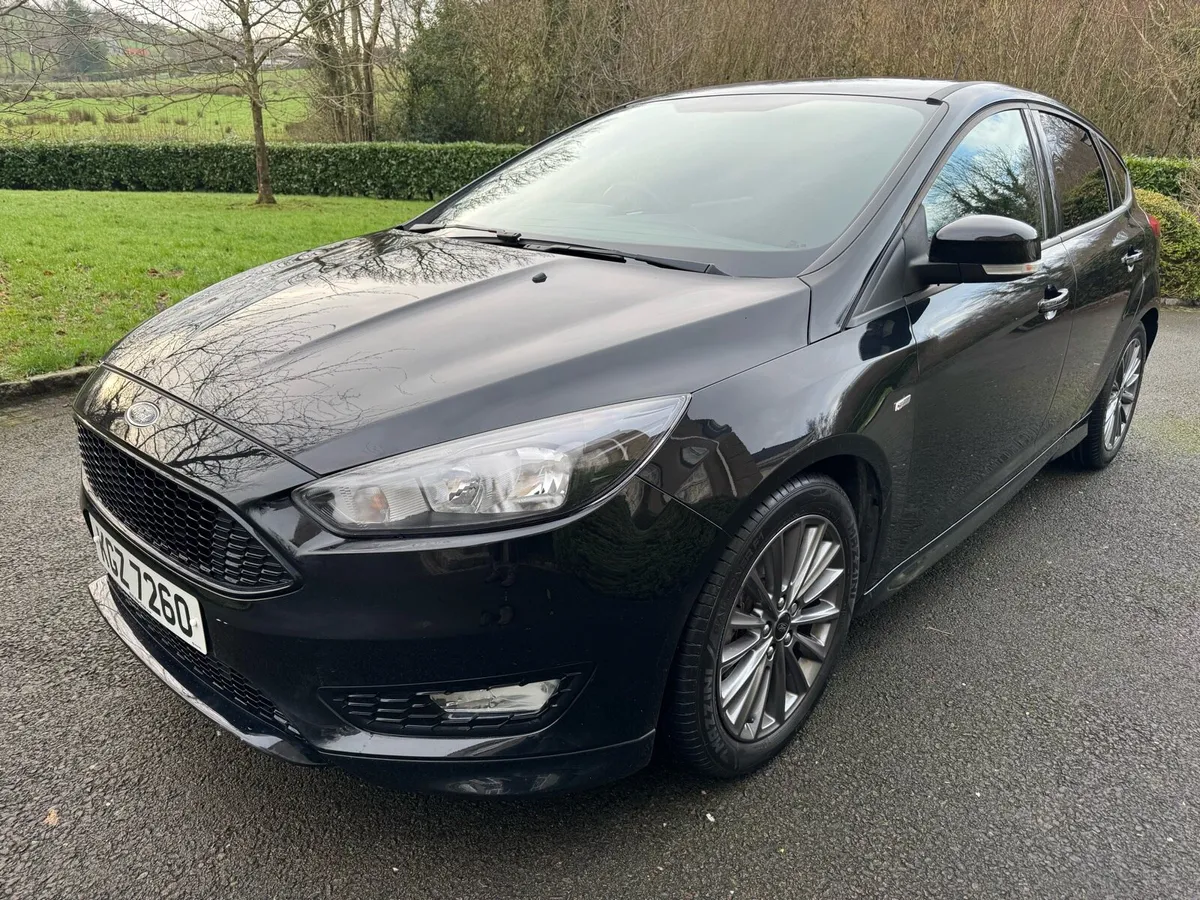 2018 Ford Focus 1.0 EcoBoost 140 ST-Line 5dr - Image 1