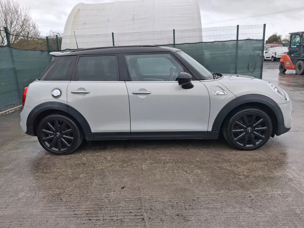2015 Mini Cooper SD 2.0 Diesel - Image 4