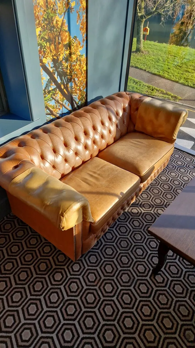 Wanted Chesterfield couch chairs in need of repair - Image 1