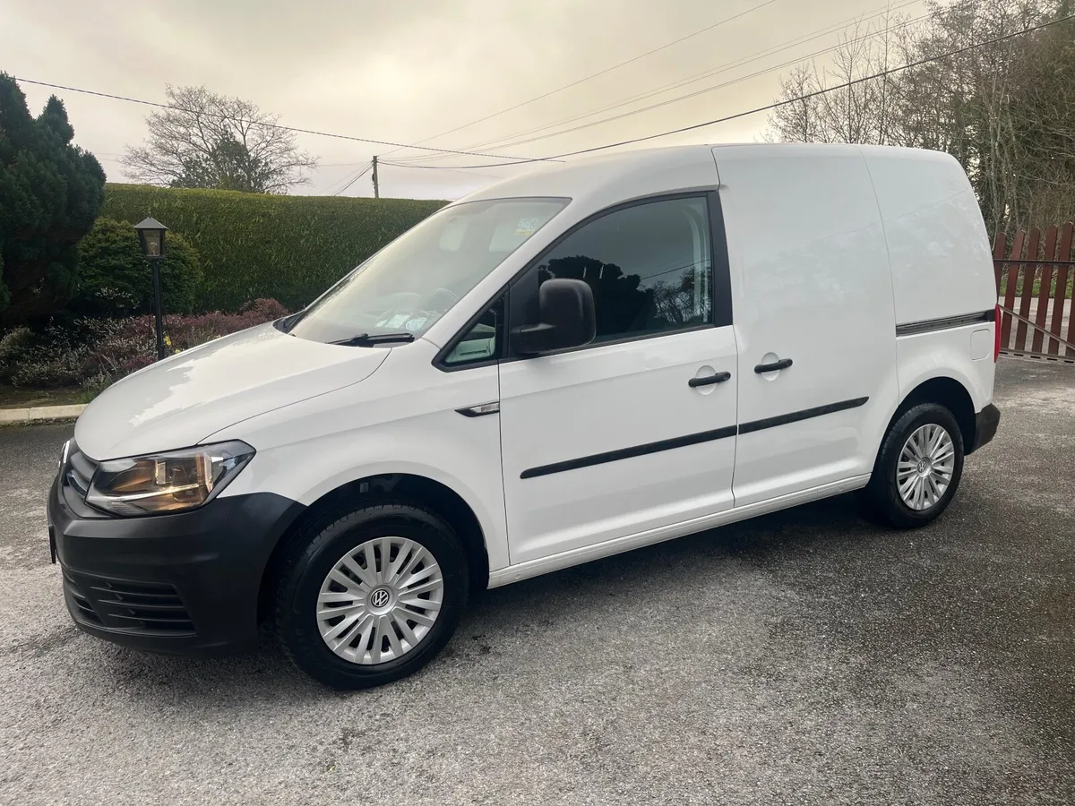 Volkswagen Caddy 2.0TDI- only 27k Kilometres - Image 3