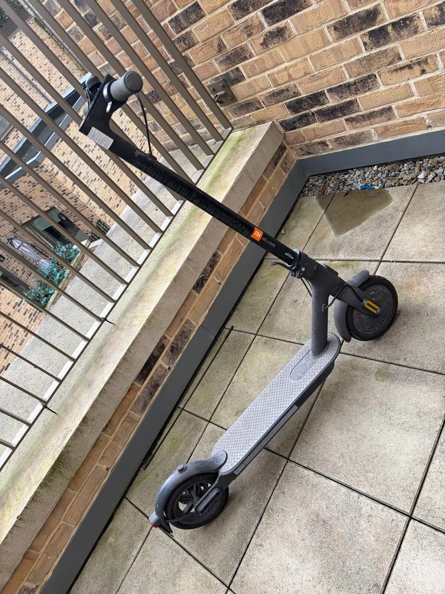 Electric scooter - Image 1