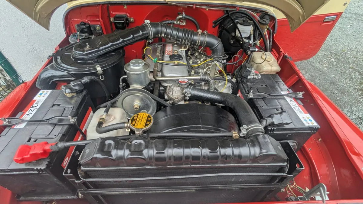 Toyota Land Cruiser 1981 - Image 2