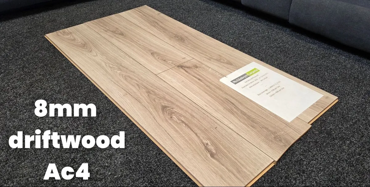 8mm laminated click flooring driftwood - Image 1