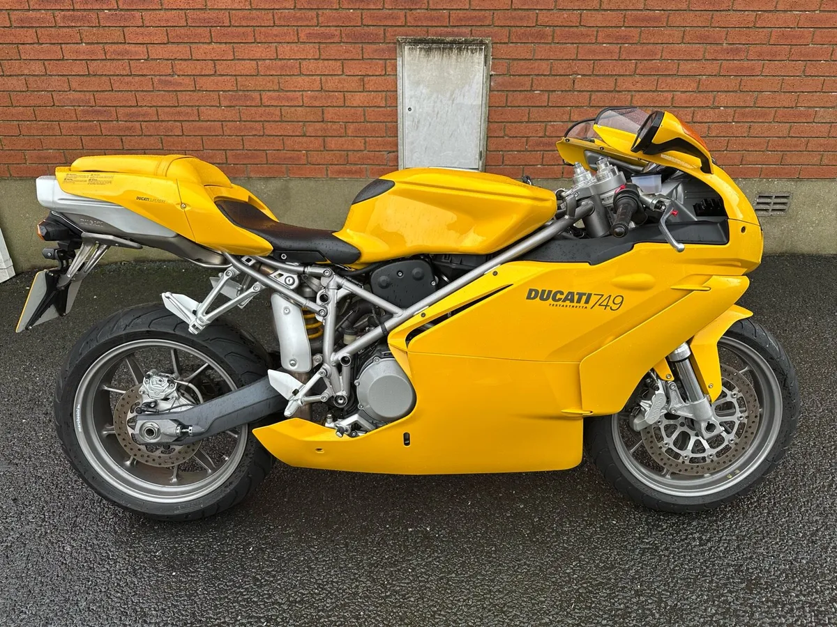 2003 Ducati 749 Biposto - Image 2