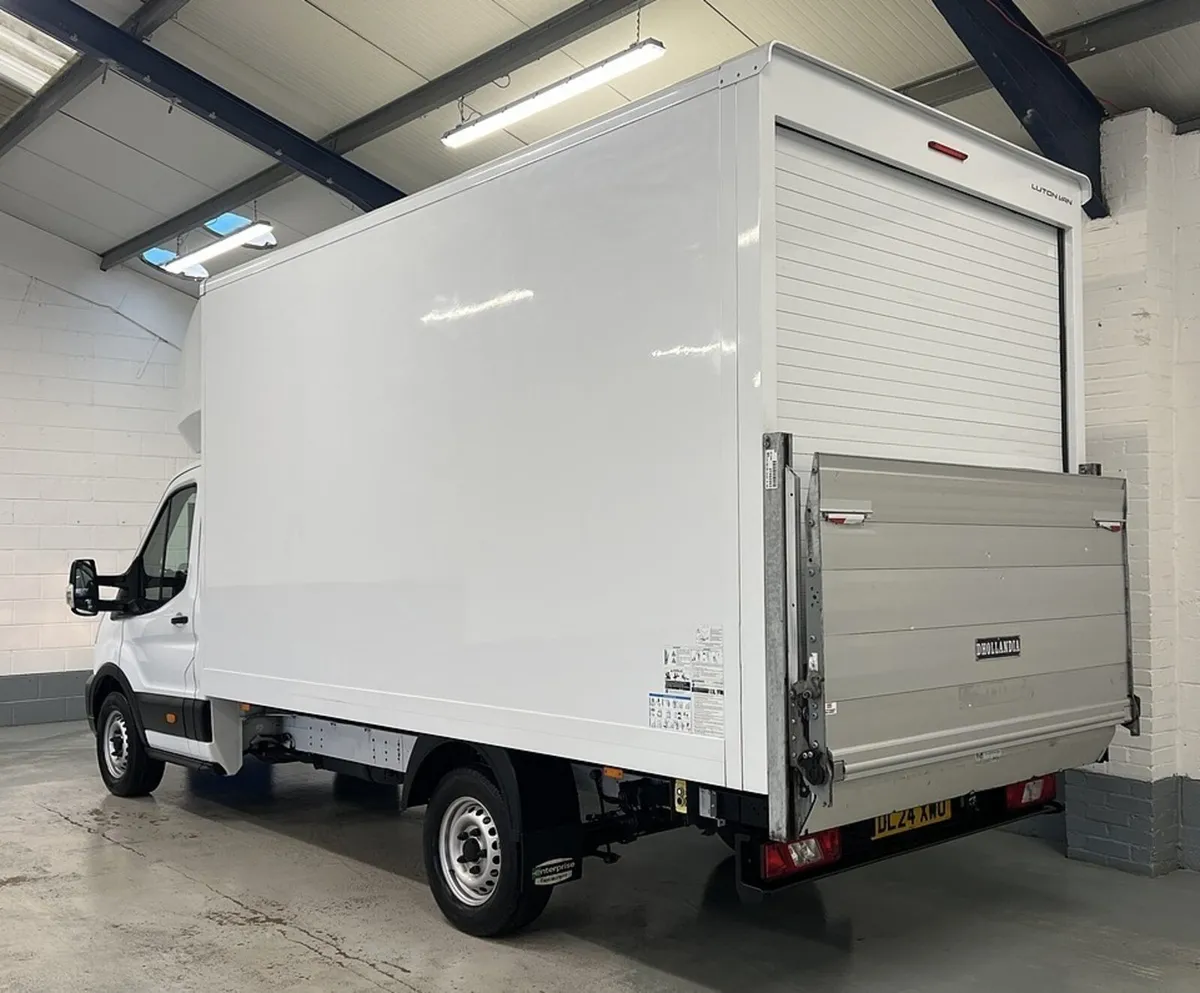 2024 Ford Transit Luton Box Van - Image 3